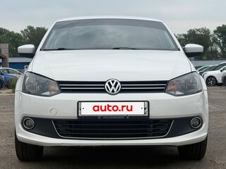 2013 Volkswagen Polo V, белый, 829999 рублей, вид 2