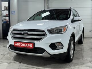 2017 Ford Kuga II Рестайлинг, белый, 1499000 рублей, вид 2