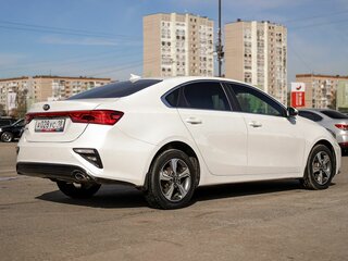 2020 Kia Cerato IV, белый, 2099000 рублей, вид 5