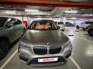 2018 BMW X1 20i xDrive II (F48), серый, 2850000 рублей, вид 1