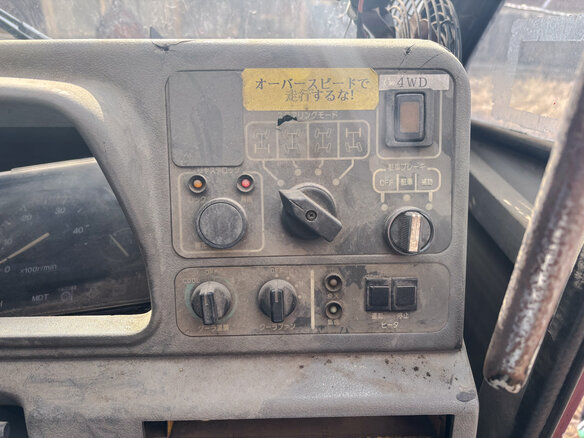 1999 Komatsu LW80M, красный, 1990000 рублей - вид 12