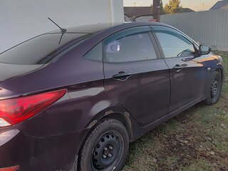 2011 Hyundai Solaris I, фиолетовый, 600000 рублей, вид 2