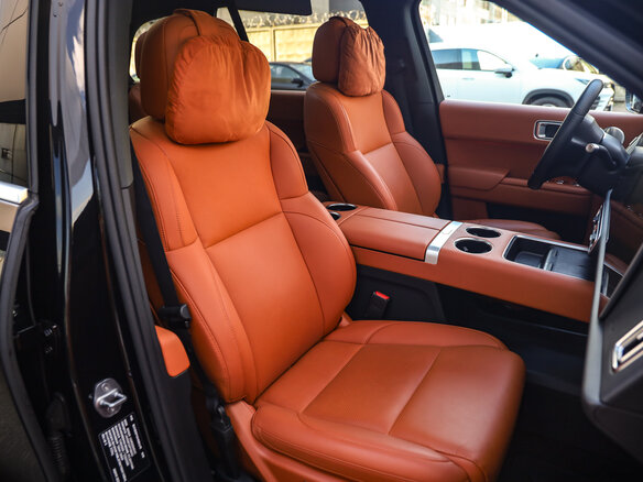 2023 Li Auto (Lixiang) L9 44.5 kWh I, чёрный, 6499000 рублей - вид 30
