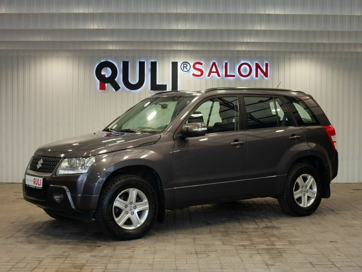 Открыть фотографии: Suzuki Grand Vitara II Рестайлинг