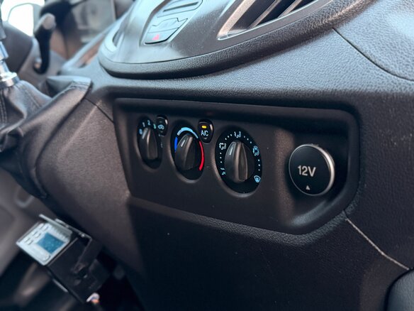 2017 Ford Transit, белый, 2400000 рублей - вид 12