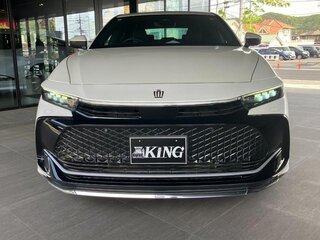 2023 Toyota Crown XVI (S230), белый, 6150400 рублей, вид 3