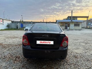 2014 Chevrolet Aveo II, чёрный, 610000 рублей, вид 1