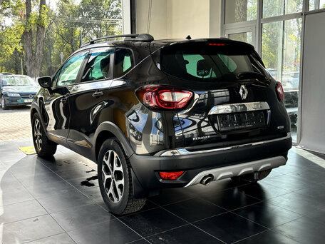 2017 Renault Kaptur I, чёрный, 1300000 рублей, вид 4