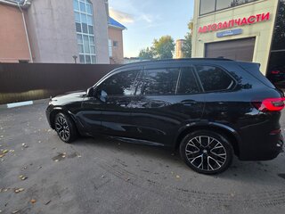 2021 BMW X5 30d IV (G05/G18), чёрный, 7000000 рублей, вид 5