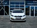 2018 Kia Ceed II Рестайлинг, белый, 1396000 рублей - вид 2
