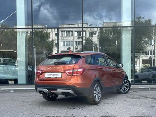 2018 Lada (ВАЗ) Vesta SW Cross I, оранжевый, 910000 рублей, вид 5