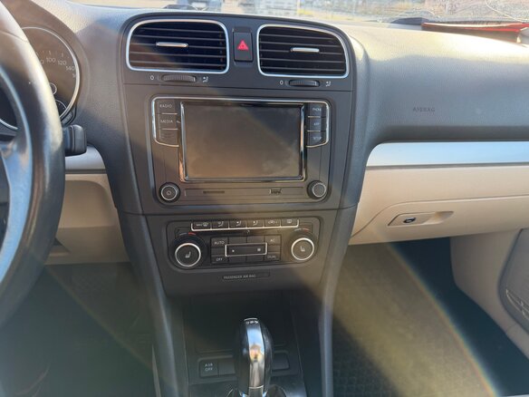 2012 Volkswagen Golf VI, белый, 700000 рублей - вид 20