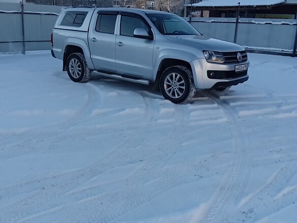 2010 Volkswagen Amarok I, серебристый, 1470000 рублей - вид 4
