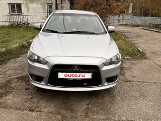2011 Mitsubishi Lancer X Рестайлинг, серебристый, 600000 рублей, вид 1