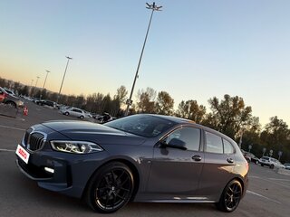 2019 BMW 1 серии 116d III (F40), серый, 2900000 рублей, вид 2