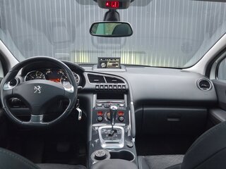 2016 Peugeot 3008 I Рестайлинг, белый, 880000 рублей, вид 3