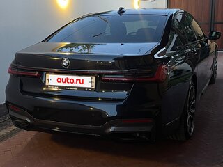 2019 BMW 7 серии 730d xDrive VI (G11/G12) Рестайлинг, чёрный, 6500000 рублей, вид 5