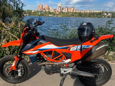 2024 KTM 690 SMC R, оранжевый, 850000 рублей, вид 1