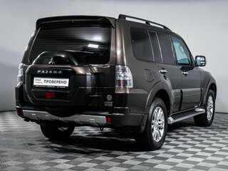 2017 Mitsubishi Pajero IV Рестайлинг 2, коричневый, 2545000 рублей, вид 5