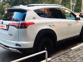 2018 Toyota RAV4 IV (XA40) Рестайлинг, белый, 2790000 рублей, вид 1