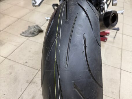 2021 Triumph Speed Triple, серебристый, 1750000 рублей, вид 5