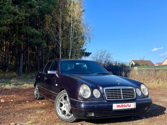 1998 Mercedes-Benz E-Класс 240 II (W210, S210), фиолетовый, 699000 рублей - вид 3