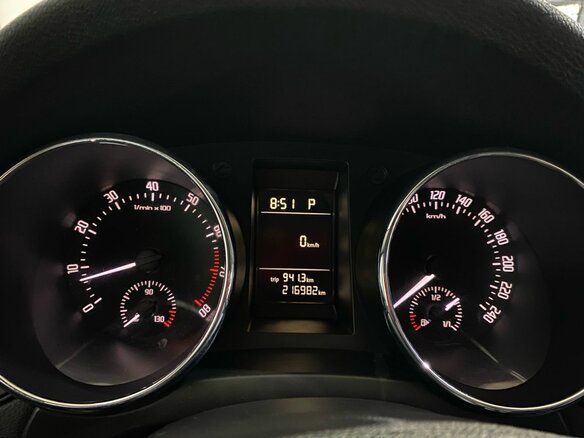 2012 Skoda Yeti I, белый - вид 12