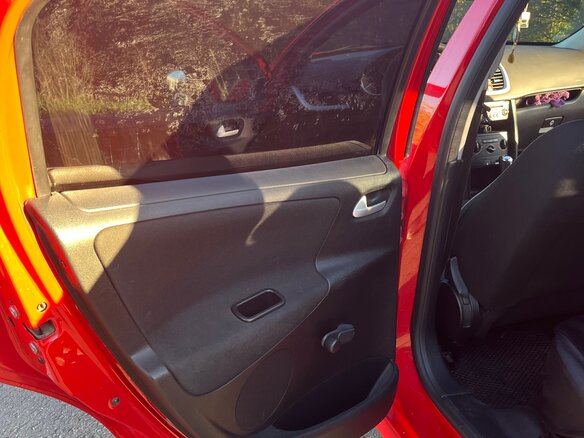 2007 Peugeot 207 I, красный, 270000 рублей - вид 15