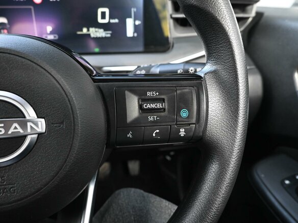 2022 Nissan Note e-Power III, белый, 1999000 рублей - вид 16