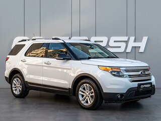 2013 Ford Explorer V, белый, 1580000 рублей, вид 1