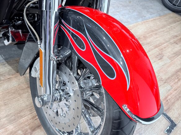 2011 Harley-Davidson CVO Limited, красный, 1599000 рублей - вид 26