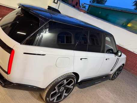 2022 Land Rover Range Rover P400 MHEV V, серый, 14800000 рублей, вид 5