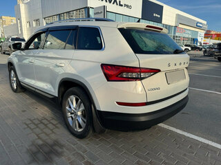2020 Skoda Kodiaq I, белый, 2430000 рублей, вид 4