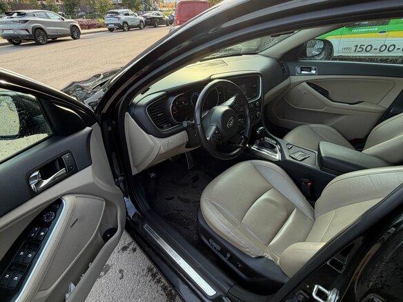 2014 Kia Optima III Рестайлинг, чёрный, 1350000 рублей - вид 5