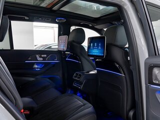 2025 Mercedes-Benz GLS AMG 63 AMG II (X167) Рестайлинг, серый, 29070000 рублей, вид 3