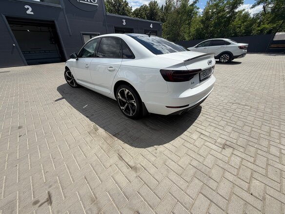 2016 Audi A4 V (B9), белый, 2450000 рублей - вид 5