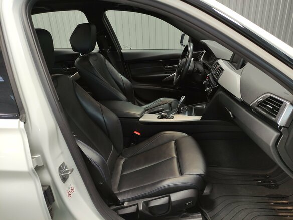 2018 BMW 3 серии 320i xDrive VI (F3x) Рестайлинг, белый, 2950000 рублей - вид 8