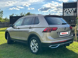 2021 Volkswagen Tiguan II Рестайлинг, бежевый, 2780000 рублей, вид 5