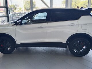 2026 Geely Coolray I Рестайлинг 2, белый, 2964990 рублей, вид 4