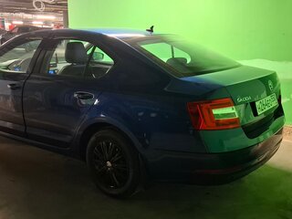 2019 Skoda Octavia III (A7) Рестайлинг, синий, 1600000 рублей, вид 4