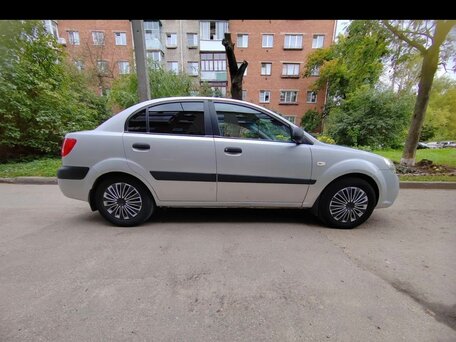2006 Kia Rio II, серебристый, 465000 рублей, вид 3