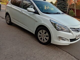2016 Hyundai Solaris I Рестайлинг, белый, 670000 рублей, вид 2