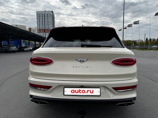 2021 Bentley Bentayga I Рестайлинг, белый, 22200000 рублей, вид 4
