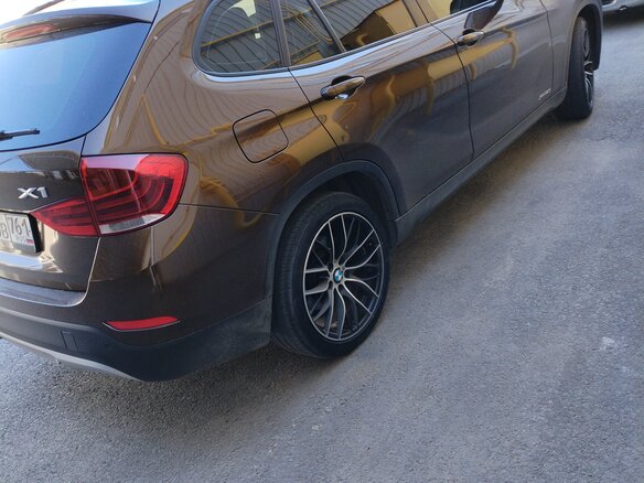 2013 BMW X1 20i I (E84) Рестайлинг, коричневый, 1360000 рублей - вид 13