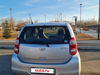 2011 Daihatsu Boon II, серебристый, 550000 рублей, вид 4