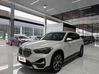 2022 BMW X1 18i sDrive II (F48) Рестайлинг, белый, 2230000 рублей, вид 1
