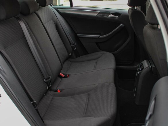 2016 Volkswagen Jetta VI Рестайлинг, белый, 1200000 рублей - вид 11