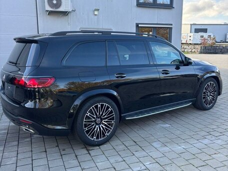 2026 Mercedes-Benz GLS 450 d II (X167) Рестайлинг 2, чёрный, 20690000 рублей, вид 4