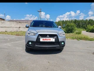 2011 Mitsubishi ASX I, серебристый, 950000 рублей, вид 2