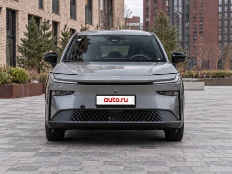 2026 Toyota bZ3X 58.3 kWh, серый, 2729512 рублей, вид 4